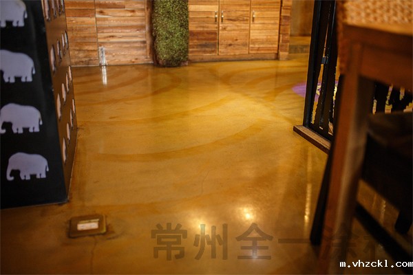 复古地坪漆的优缺点告诉你该不该选它